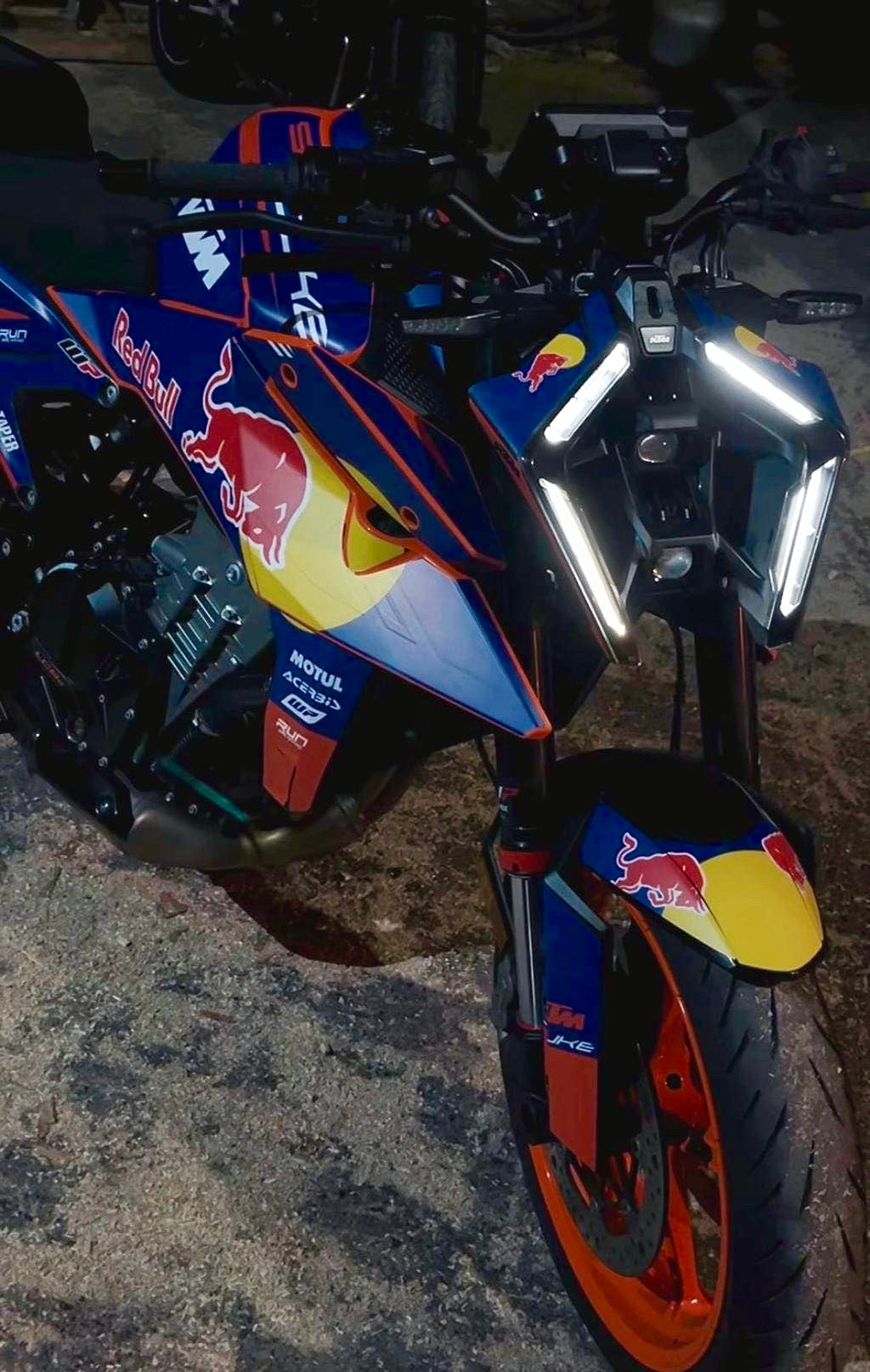 KTM DUKE 990 2024-2025