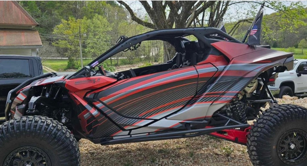 CAN AM MAVERICK R 2024