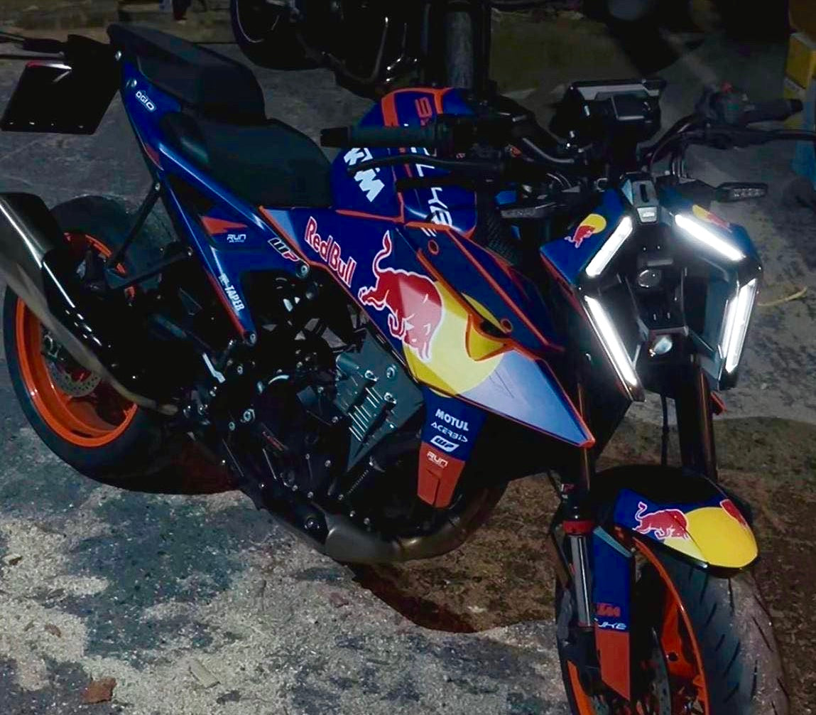 KTM DUKE 990 2024-2025