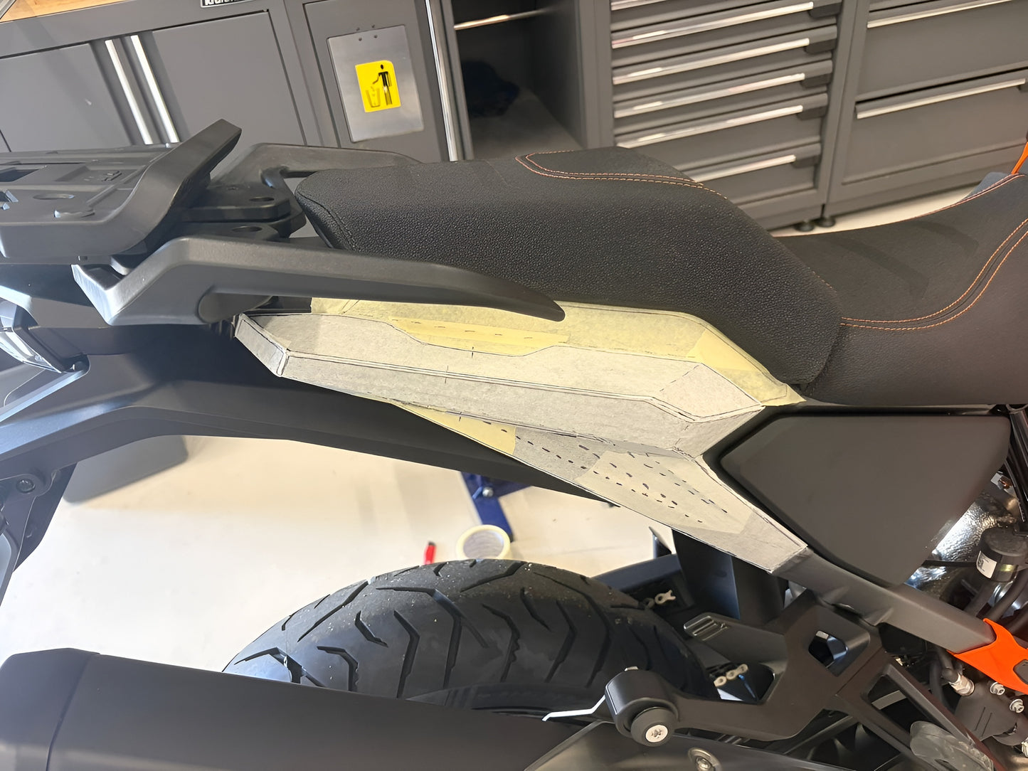 KTM 1390 SUPER ADVENTURE S_R 2026