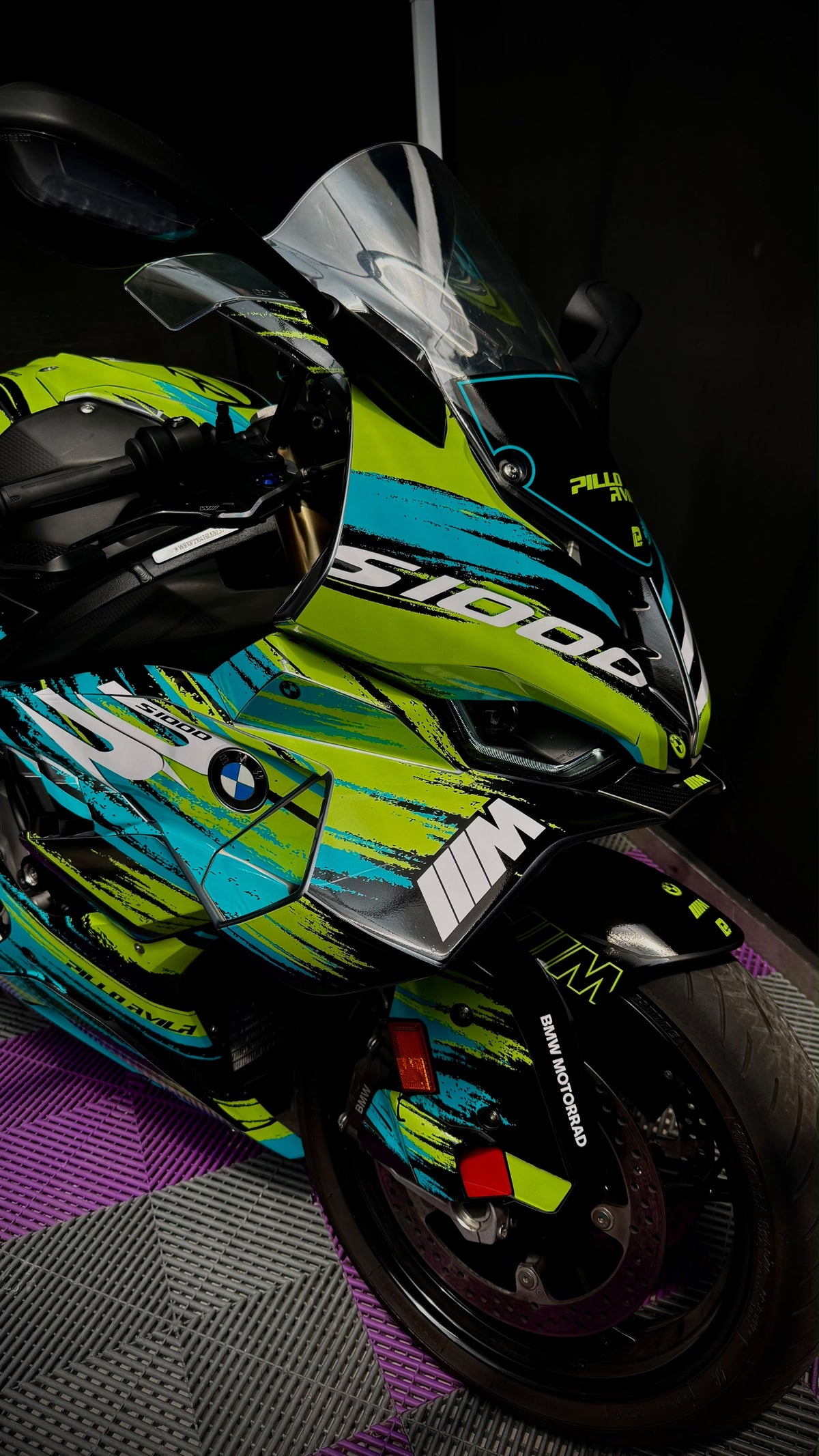 BMW S1000 RR 2025-2026