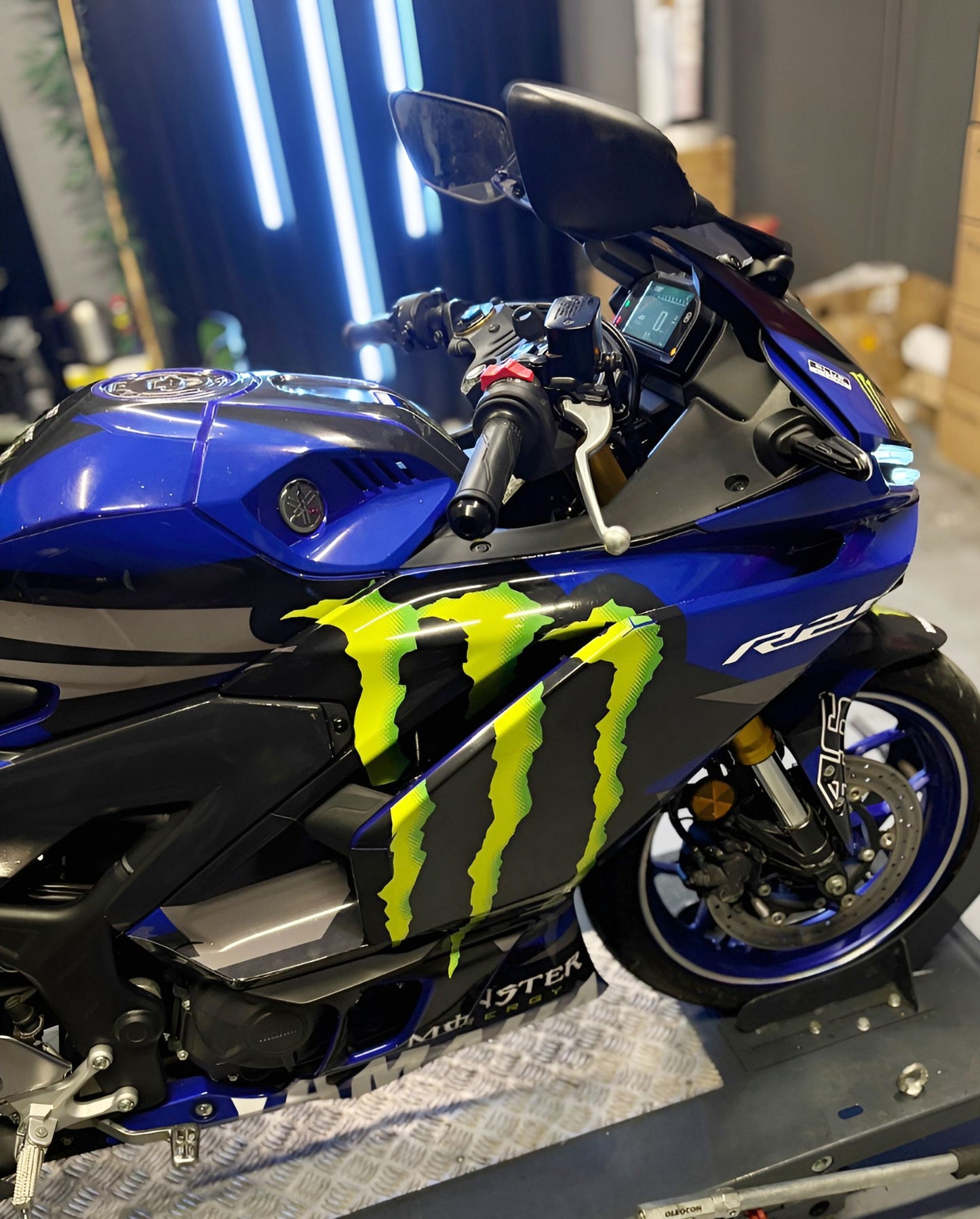 Yamaha YZF R3 R25 2019–2023