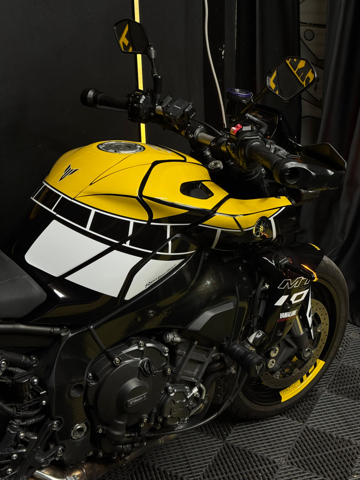 Yamaha MT 10 2015–2021 MT10