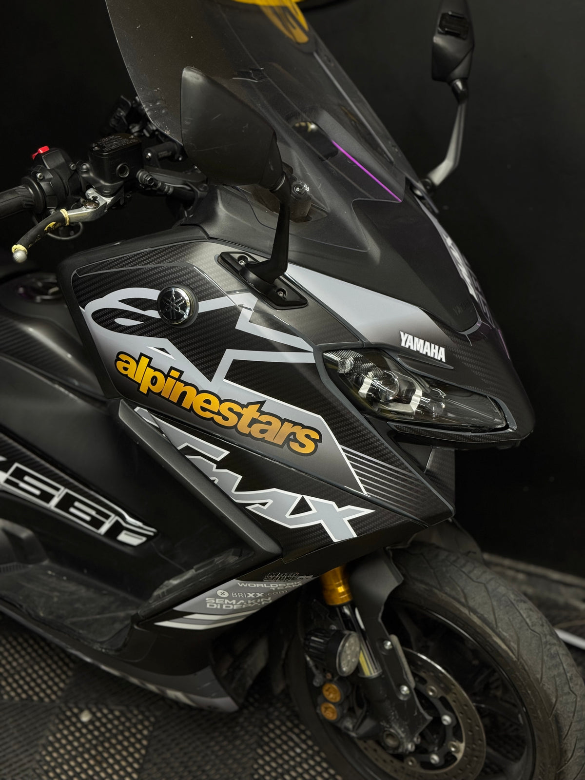 YAMAHA TMAX 560 2022-2024